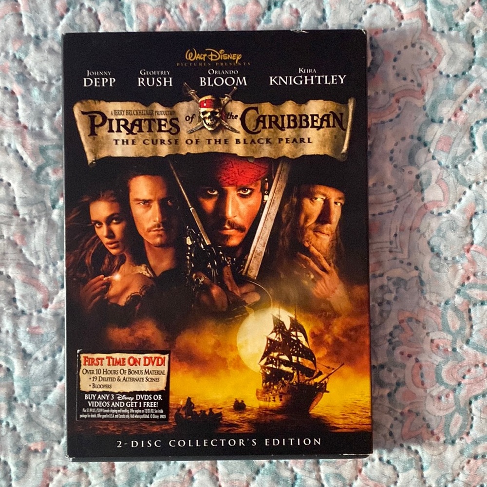 Pirates of the Caribbean The Curse of the Black Pearl DVD